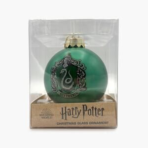NWT HARRY POTTER Slytherin House Crest Glass Christmas Ornament (Green)